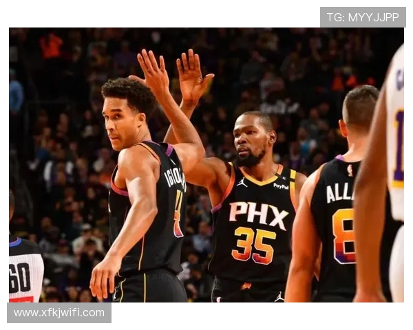 NBA最新动态：詹姆斯复出带领湖人逆袭勇士杜兰特助力太阳迎来强势胜利