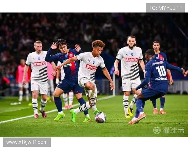 巴黎圣日耳曼新赛季阵容调整 重点引援与年轻球员崭露头角