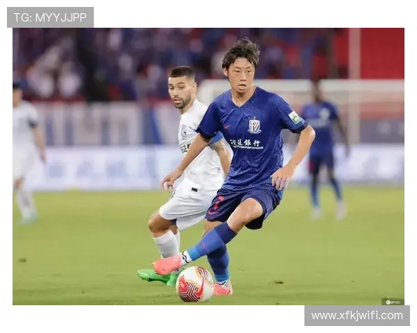 国足新帅亮相开启备战征程联赛争冠格局迎来新变化球迷期待全面提升竞争力